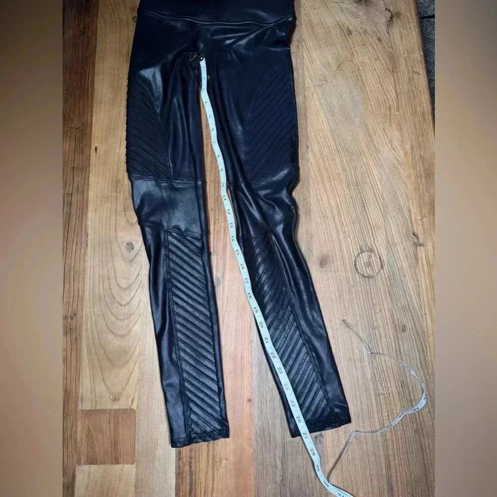#0277 Spanx Faux Leather Moto Leggings, Very Black, Size S - Picture 5 of 9
